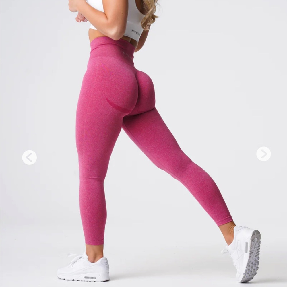 NVGTN Crimson Curve Seamless Leggings